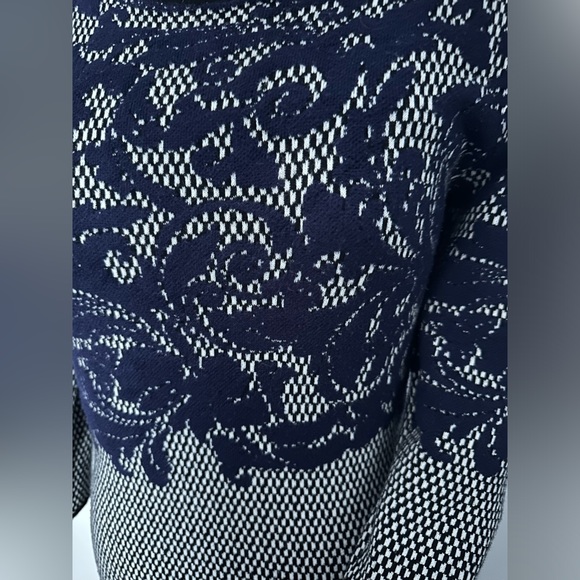 Sweater dress - size Medium - Just Taylor - Picture 2 of 6